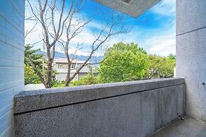 Professor's House 2198