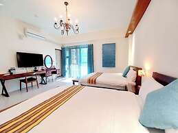 Professor's House 2198