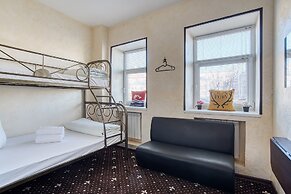 Winterfell on Novokuznetskaya