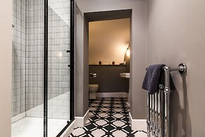 Lady Tenby - 2 Bedroom Luxury Apartment