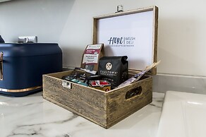 Lady Tenby - 2 Bedroom Luxury Apartment