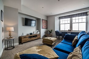 Lady Tenby - 2 Bedroom Luxury Apartment