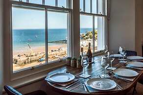 Lady Tenby - 2 Bedroom Luxury Apartment