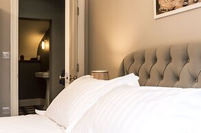 Lady Tenby - 2 Bedroom Luxury Apartment