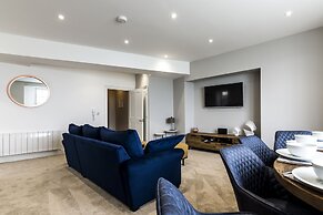 Lady Tenby - 2 Bedroom Luxury Apartment