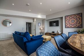 Lady Tenby - 2 Bedroom Luxury Apartment
