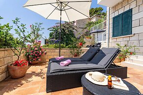 Villa Adrian