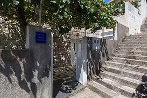 Stuck in the Moment Apartment