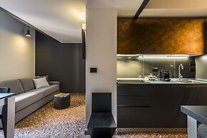 Design Club Collection