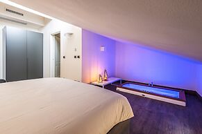 Design Club Collection