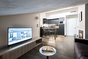 Design Club Collection