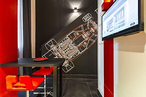 Design Club Collection