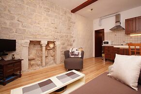 Apartments Sunny Town