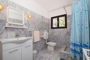 South Island Apartments