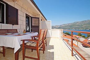 South Island Apartments