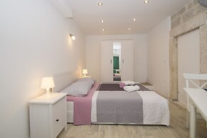 Confluence Apartments