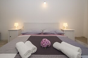 Confluence Apartments