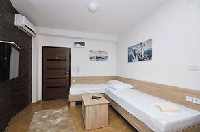 Apartments Jadranski Biser