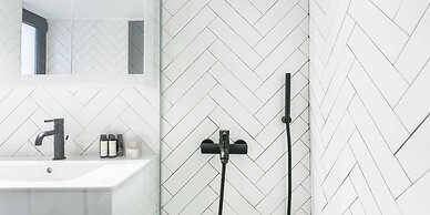 Black & White Studio Lycabettus Hill