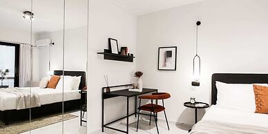 Black & White Studio Lycabettus Hill