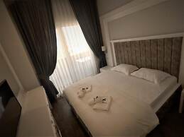 Sky Hotel