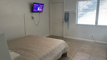 Petrina Studio Apartment