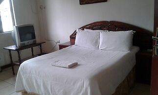 Providence Teez Lodge