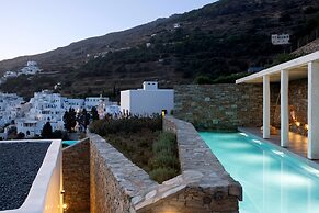 House Y in Kardiani Tinos
