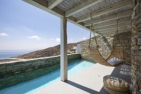 House Y in Kardiani Tinos