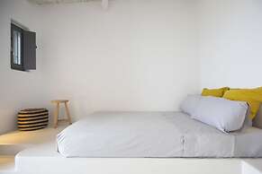 House Y in Kardiani Tinos