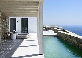 House Y in Kardiani Tinos