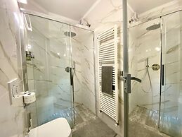 Venice Boutique House