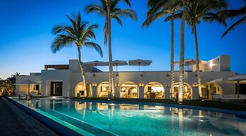 Exclusive Beachfront Holiday Mansion, San Jose Del Cabo Mansion 1020