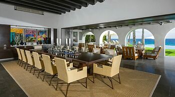 Exclusive Beachfront Holiday Mansion, San Jose Del Cabo Mansion 1020