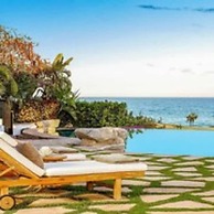Exclusive Holiday Villa With Private Pool and Beachfront Location, Cab