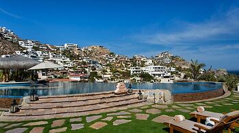 Beautiful Holiday Villa in a Prime Location in Cabo San Lucas 1007