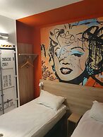 KYRIAD DIRECT ORLEANS - Olivet - La Source