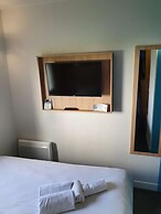 KYRIAD DIRECT ORLEANS - Olivet - La Source