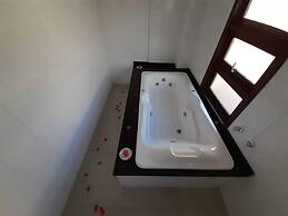 Hotel Klein Vllle Plus