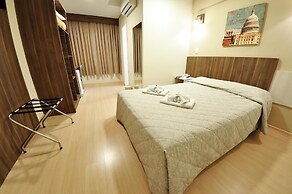 Hotel Klein Vllle Plus