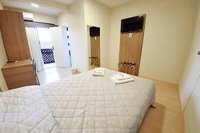 Hotel Klein Vllle Plus