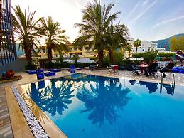 Siesta  Deluxe Apart Otel