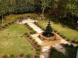 The Pillars in Natchez B&B