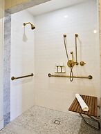 The Lake House on Canandaigua