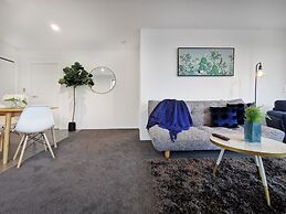 One Bedroom Unit with Panoramic Views