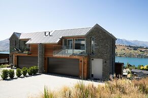 Alpine Retreat - Panoramic Views