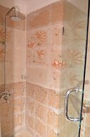 SSCFG Luxury Apartments & Suites