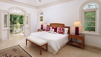 Hemingway House by Blue Sky Luxury