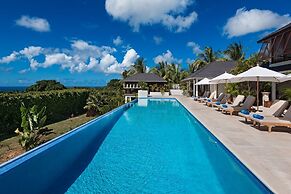 Tom Tom by Blue Sky Luxury
