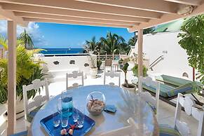 Reeds House 1 by Blue Sky Luxury